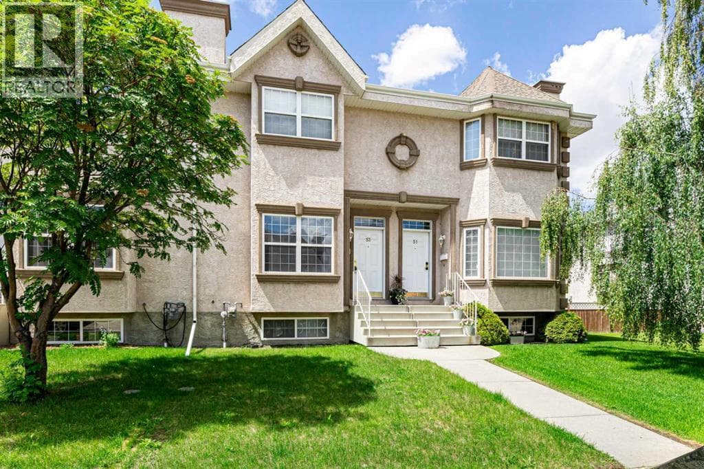 53 Adams Close — photo 2