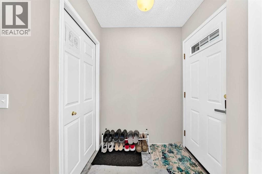 7212 Sierra Morena Boulevard SW — photo 2