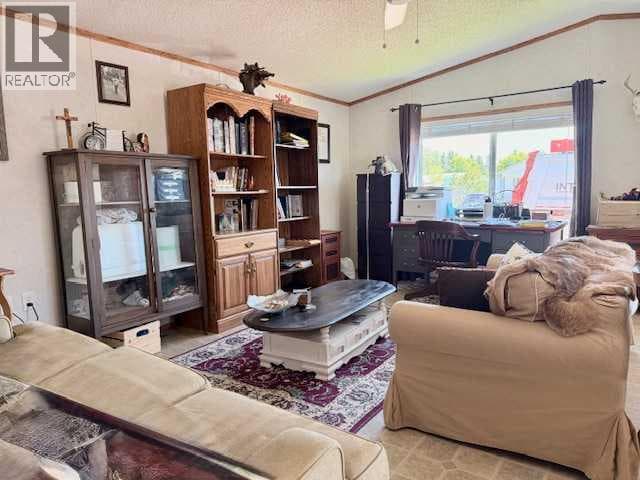 #101, 4819 51 Avenue — photo 5