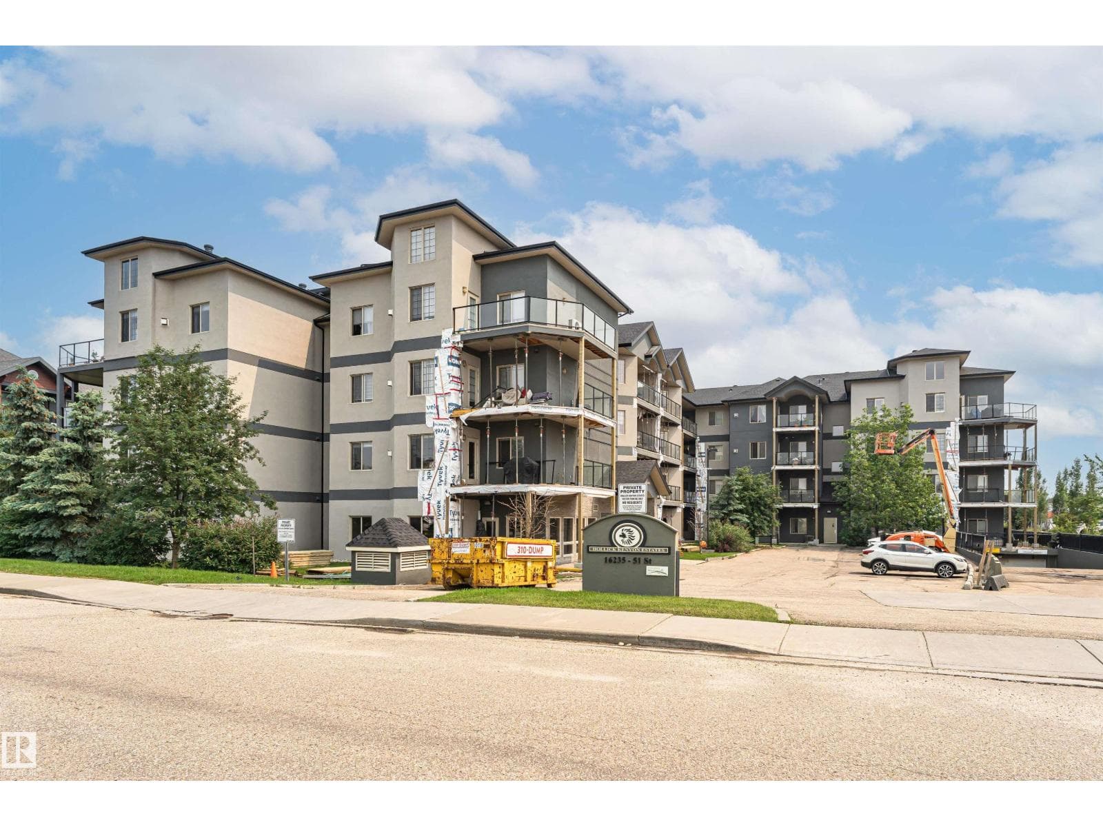 #406 16235 51 ST NW