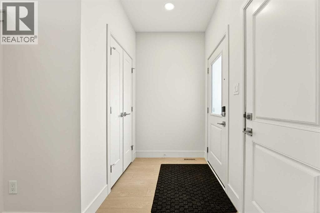 4517 31 Avenue S — photo 4