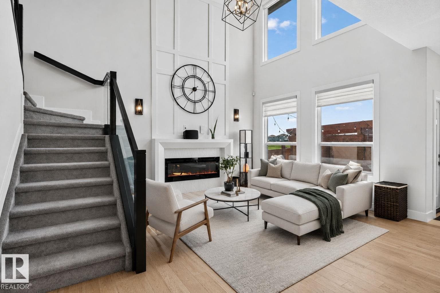 147 HENDERSON LI — photo 5