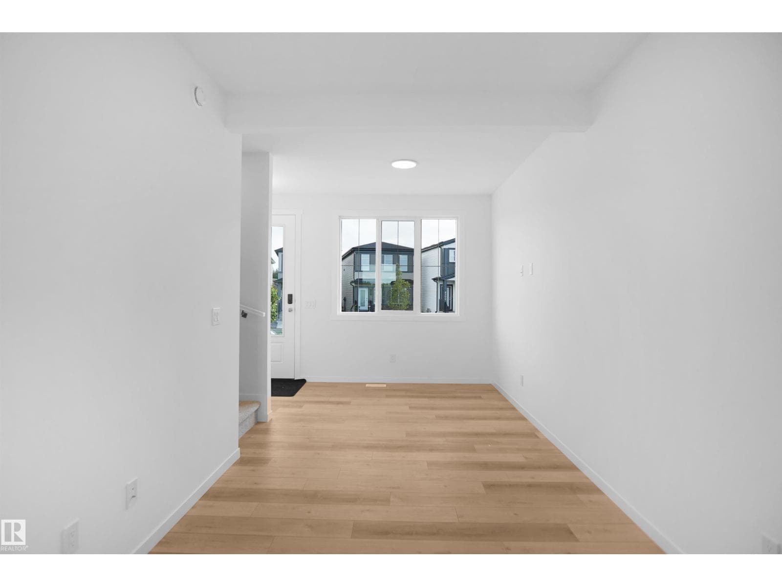 4296 KINGLET DR NW — photo 5