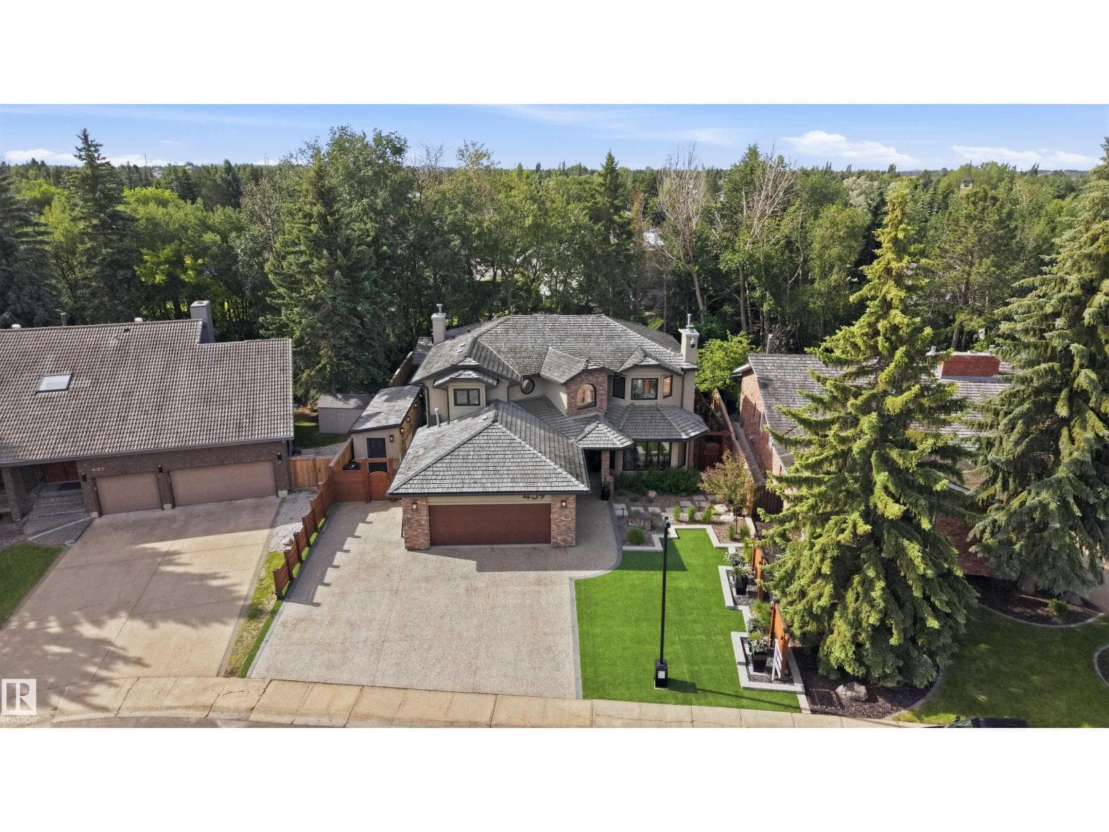439 ROONEY CR NW — photo 2