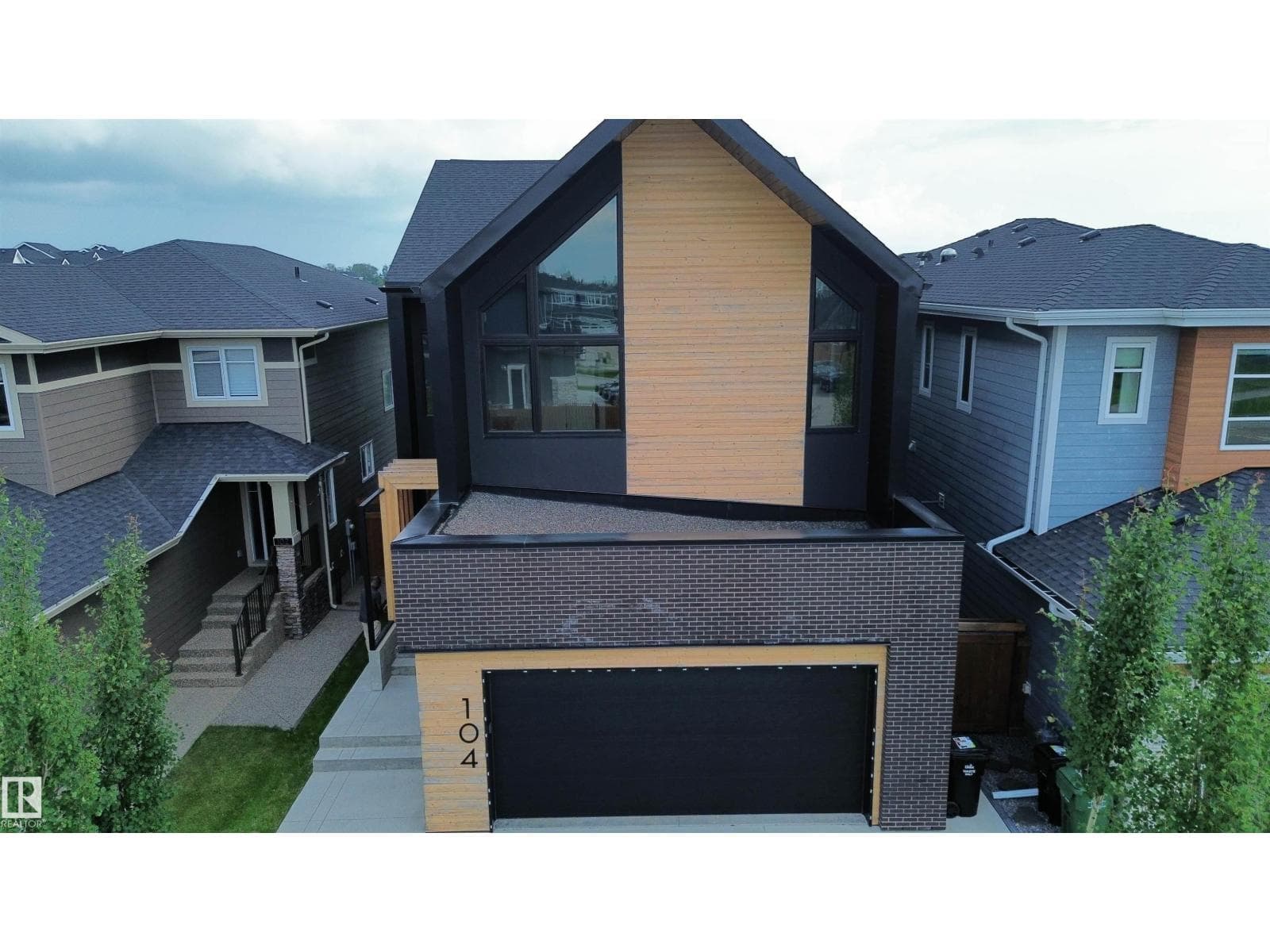 104 EDGEWATER CI — photo 4