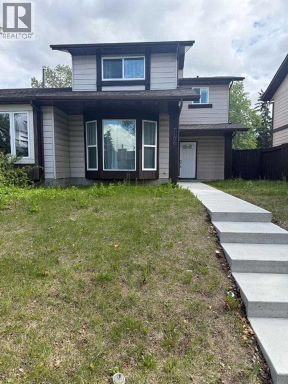 7104 Temple Drive NE — photo 2