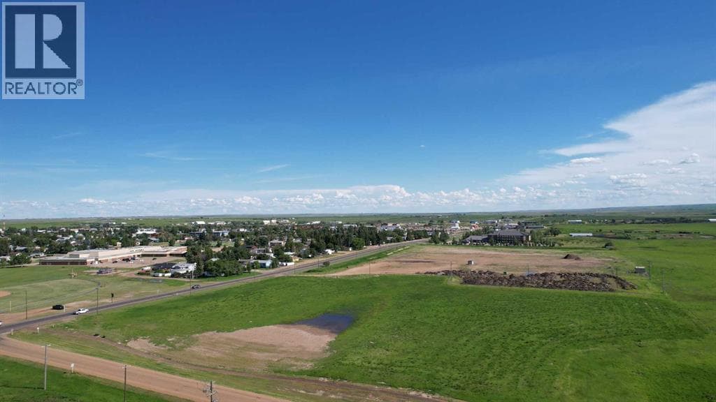 605 Palliser Trail — photo 4