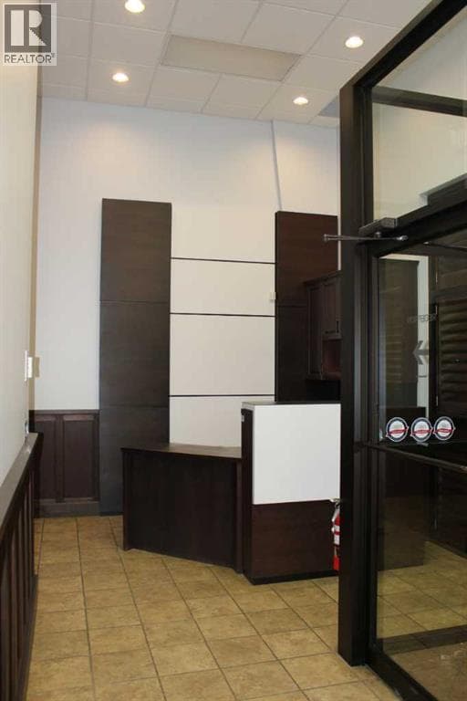 104 and 105, 2201 Box Springs Boulevard NW — photo 3