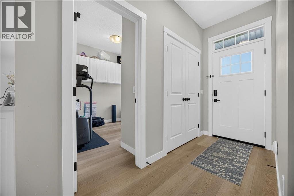 4620 81 Street NW — photo 2
