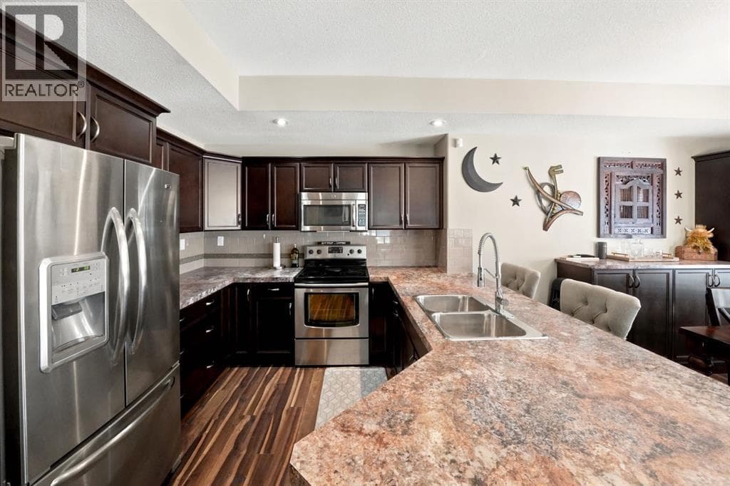 262 Viscount Drive — photo 5