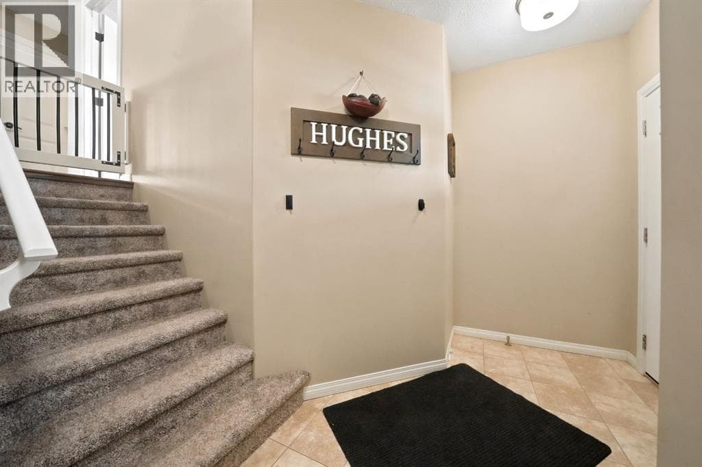 262 Viscount Drive — photo 3