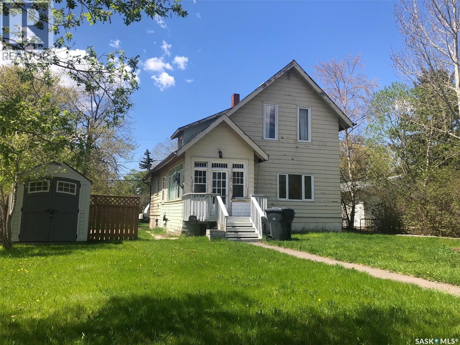 215 Main STREET