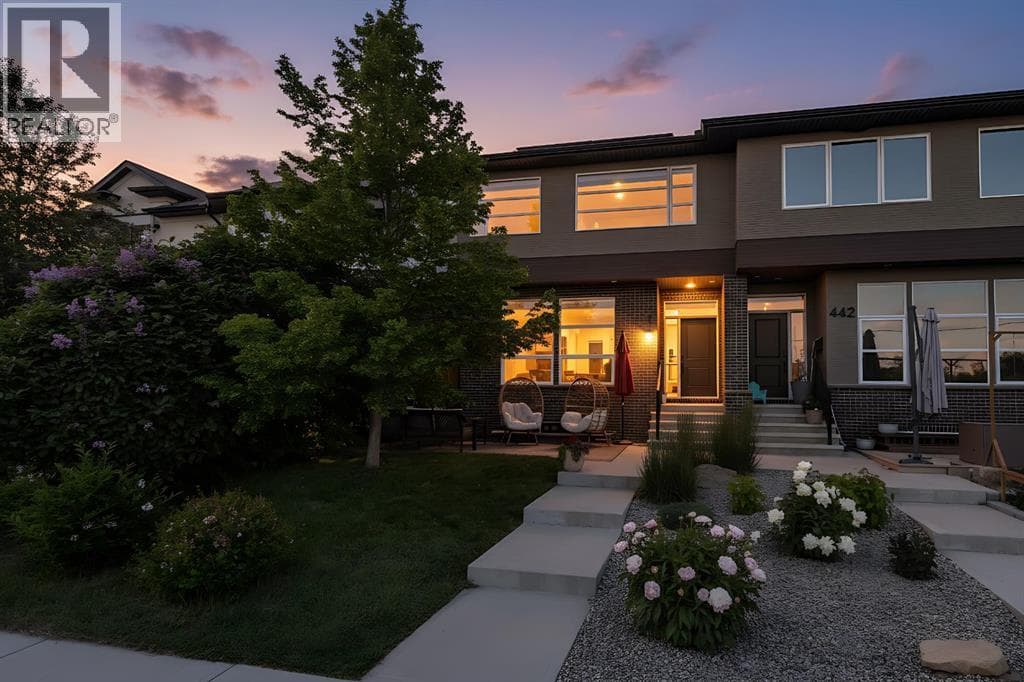 444 25 Avenue NW — photo 2