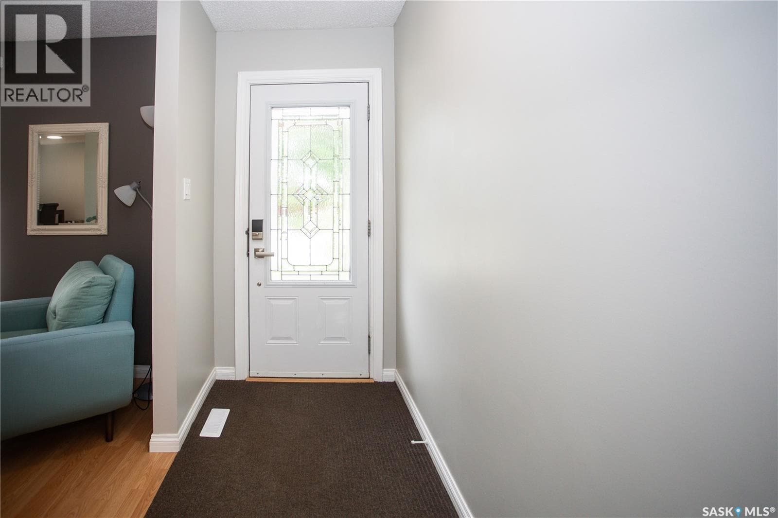 365 WATERLOO CRESCENT — photo 3