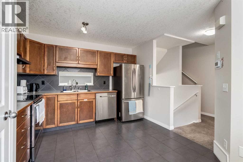 55 Copperfield Court SE — photo 2