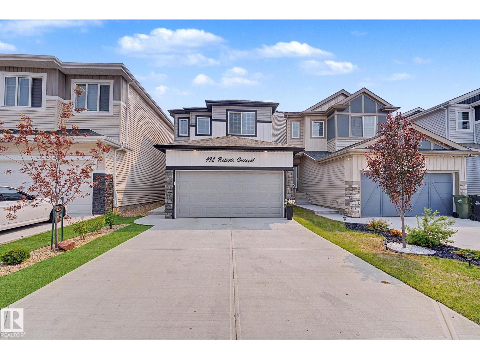 432 ROBERTS CR