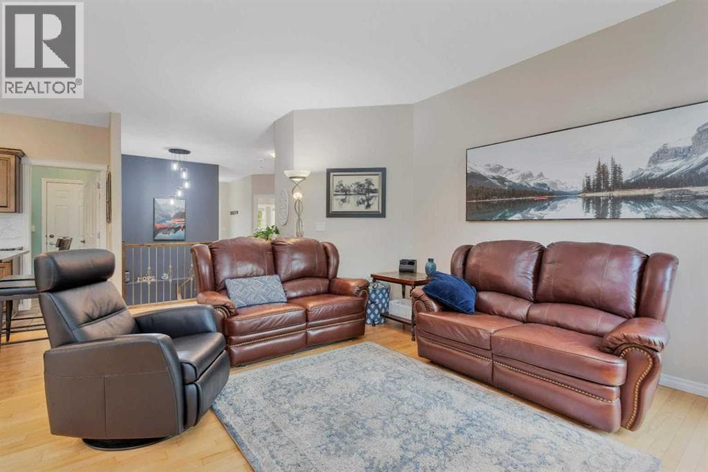 89 Alberts Close — photo 5