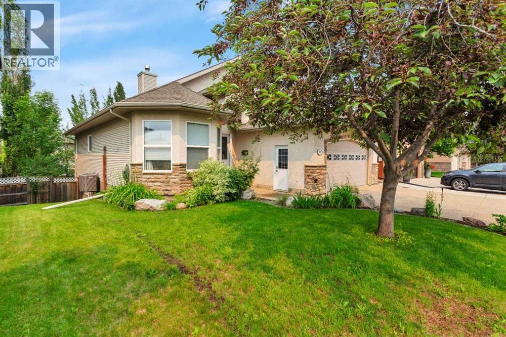 89 Alberts Close — photo 2