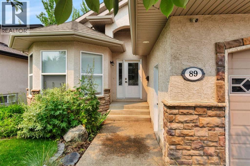 89 Alberts Close — photo 3