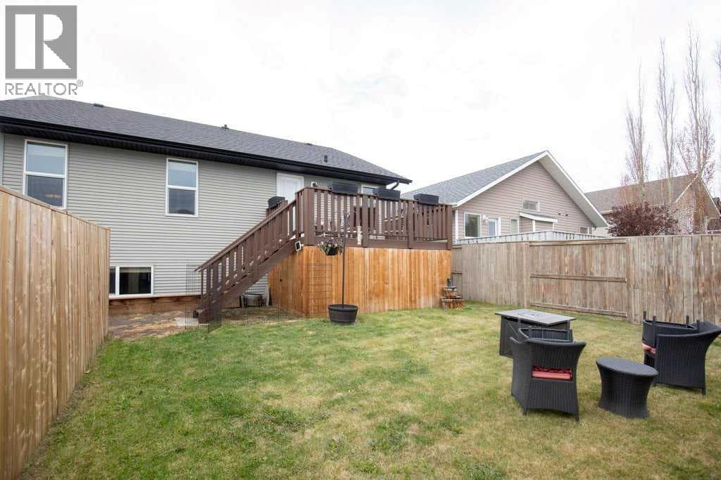 124 Vincent Close — photo 5