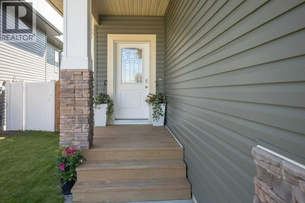 109 Ash Close — photo 3