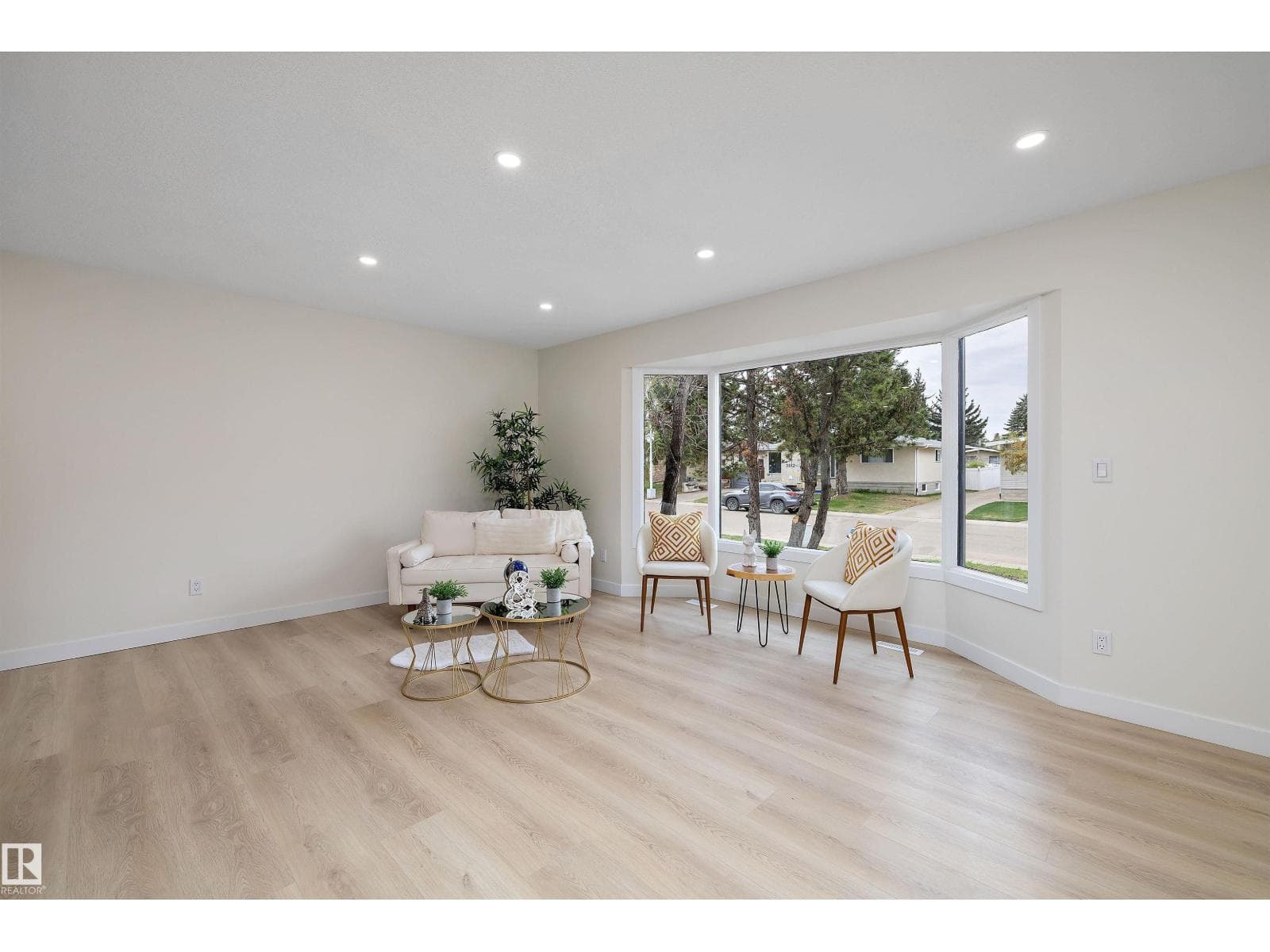 3515 105B ST NW — photo 5