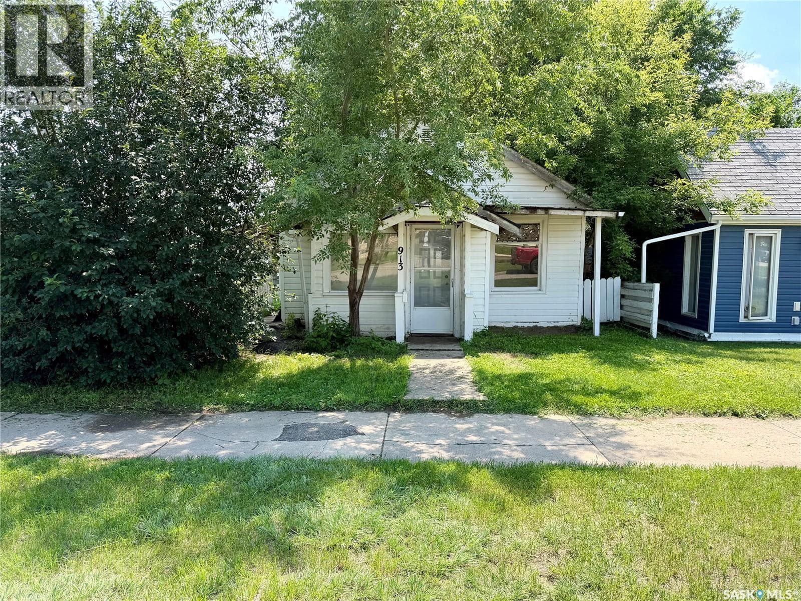 913 Stadacona STREET W