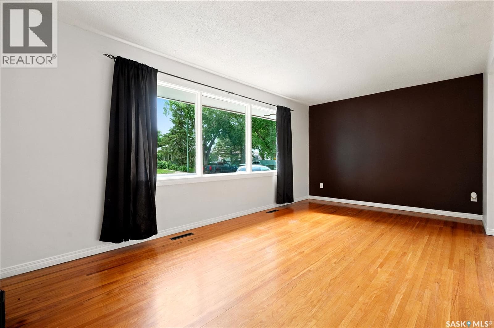 2509 Lacon STREET — photo 3