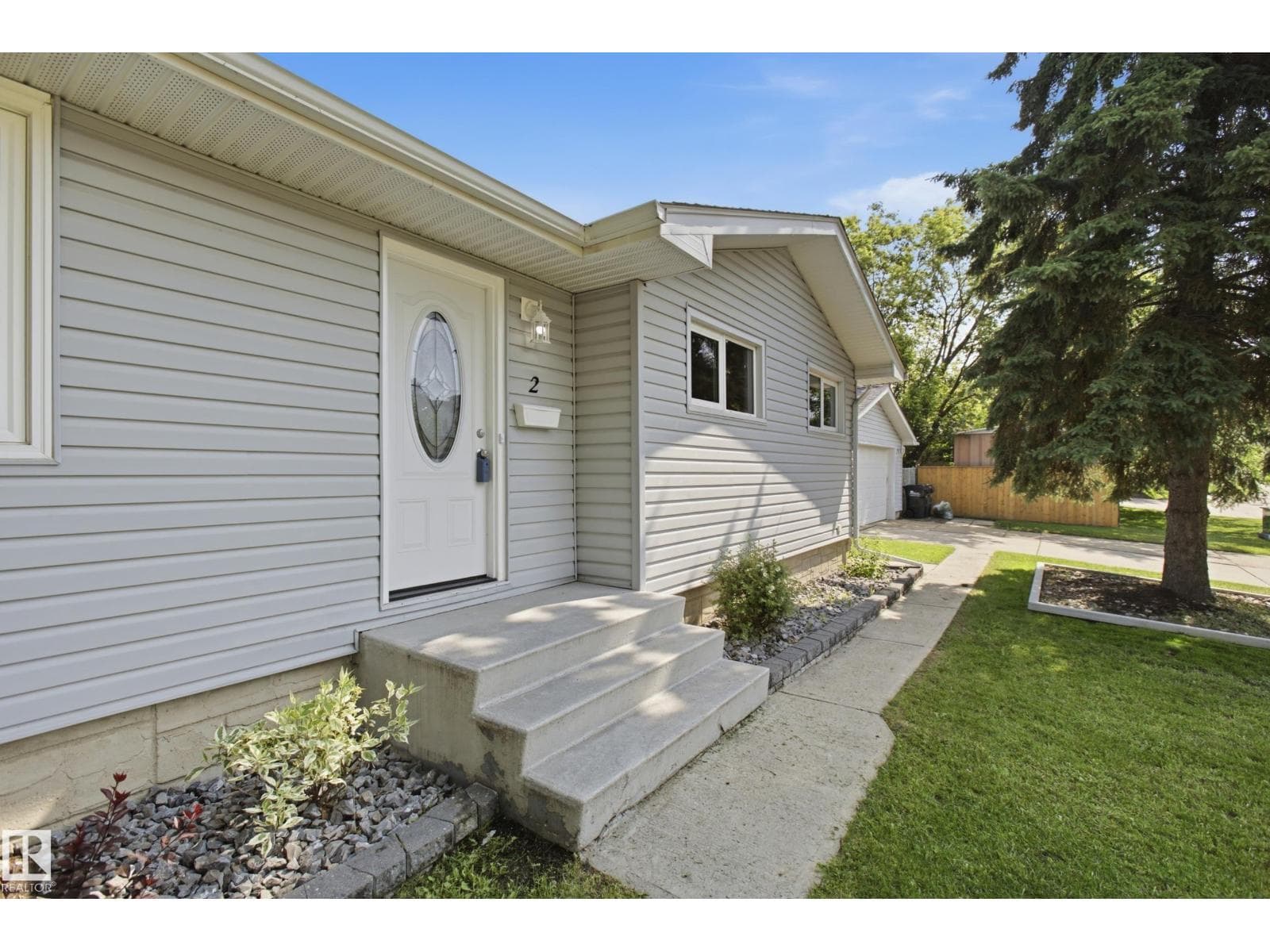 2 MORELAND RD — photo 3