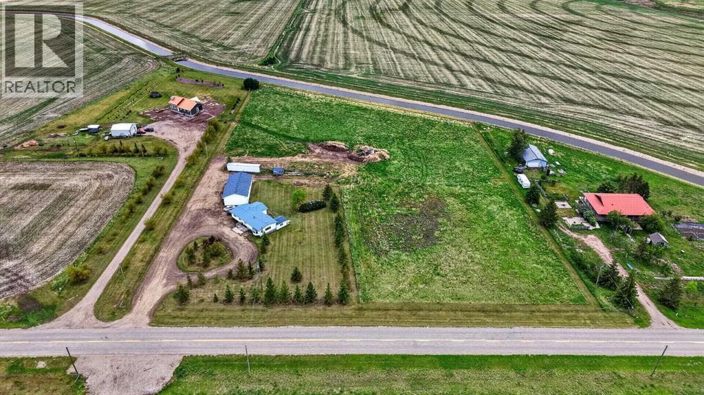 242041 Township Road 262