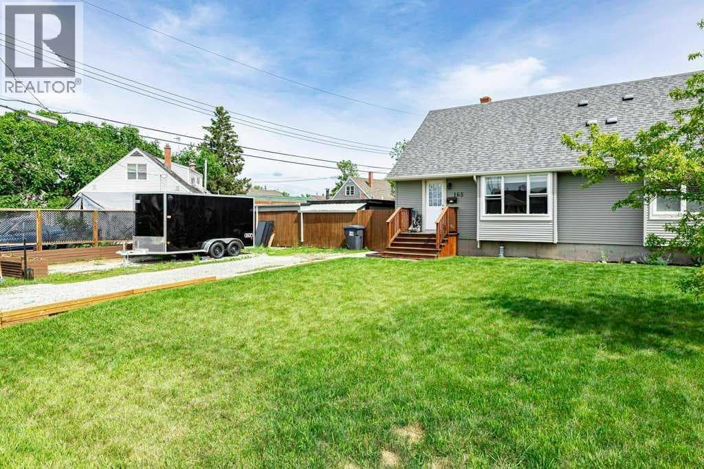 165 Tamarac — photo 4