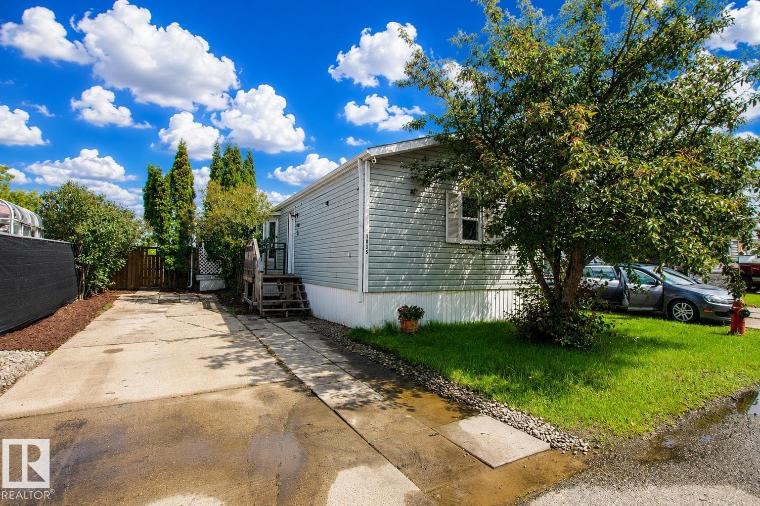 1036 Lakeland CR — photo 2