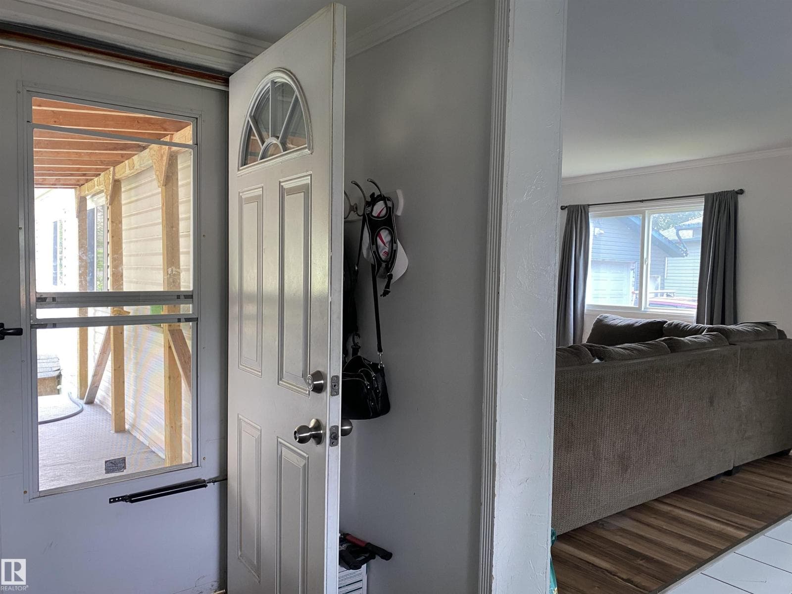 15 Cliff CR NW — photo 4