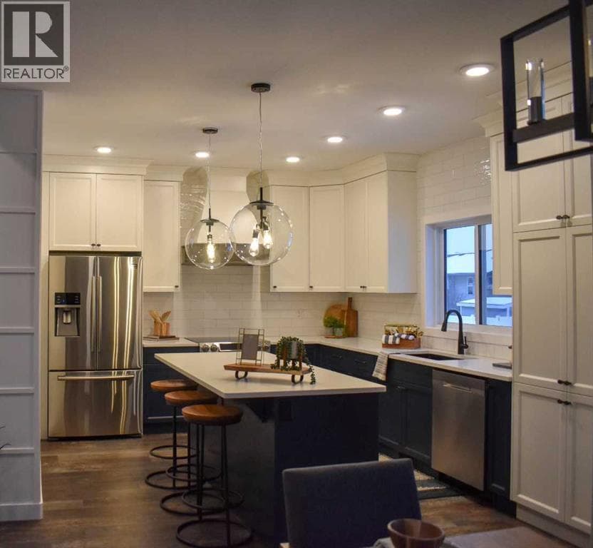 12 Vanson Close — photo 3