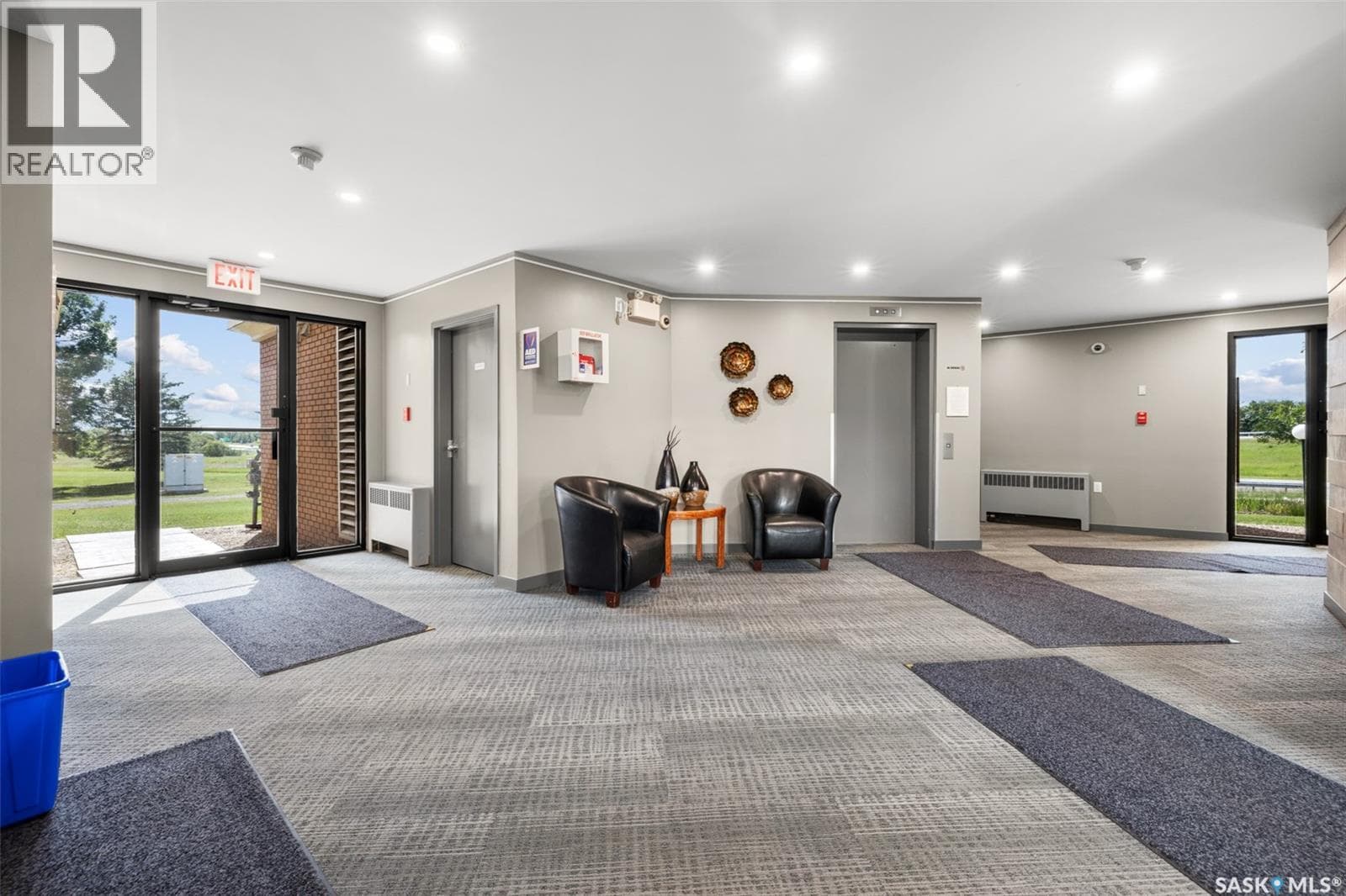 114 3410 Park STREET — photo 4