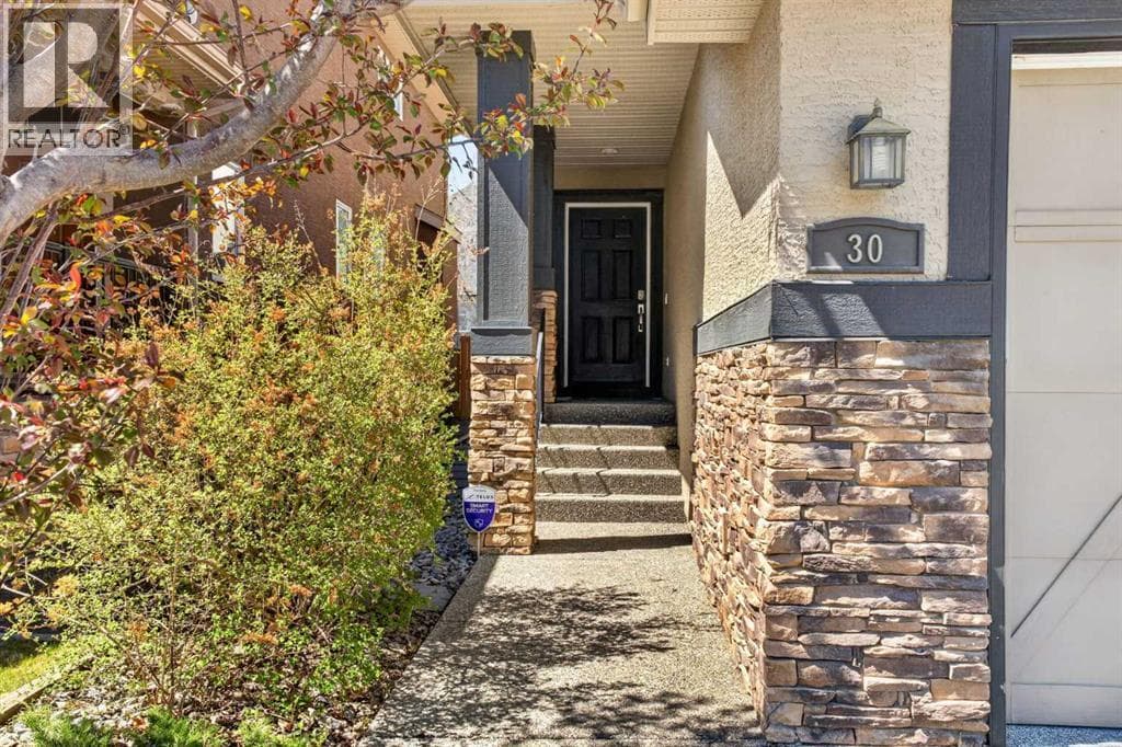 30 Cranarch Circle SE — photo 3