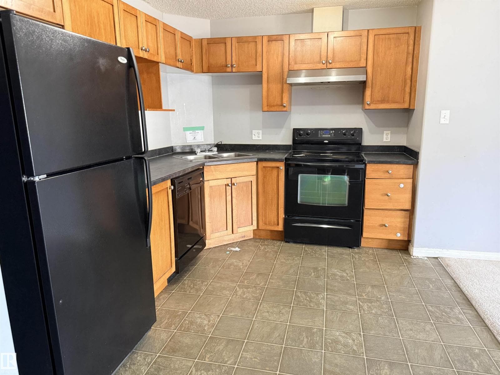 #2202 320 CLAREVIEW STATION DR NW — photo 5