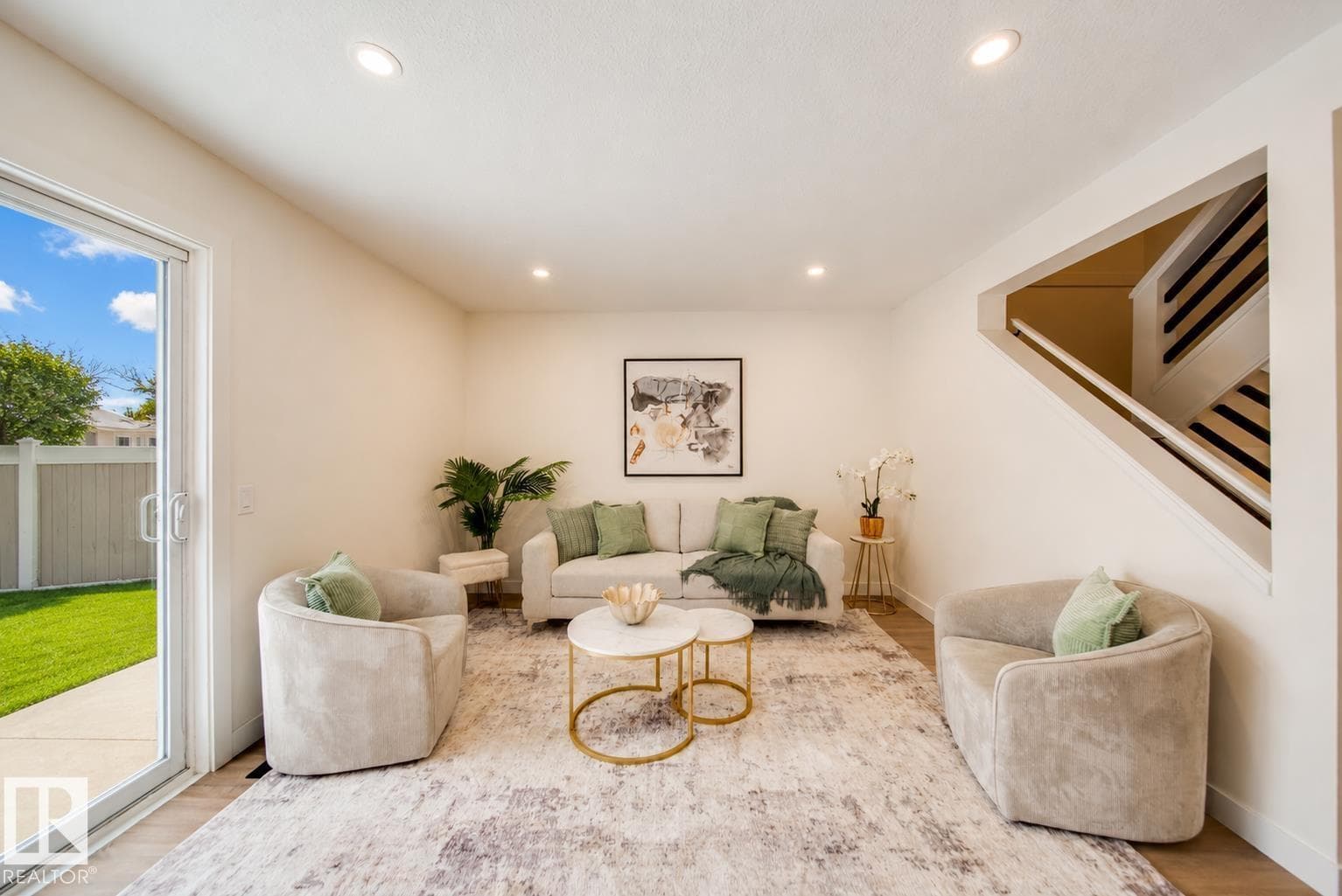 125 WOODBOROUGH WY NW