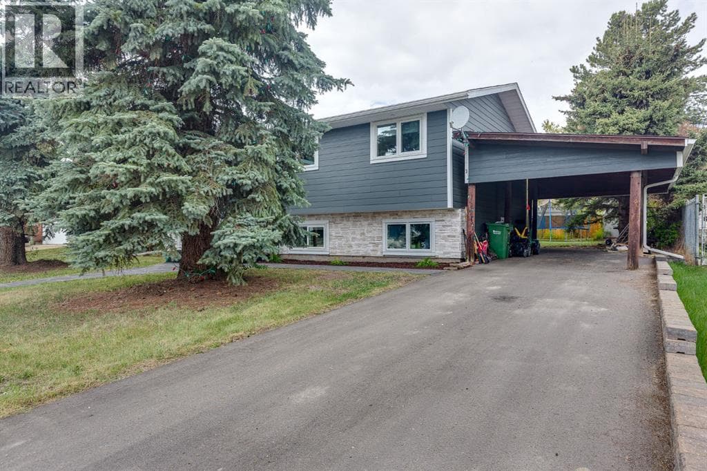 8 Nielsen Close — photo 2