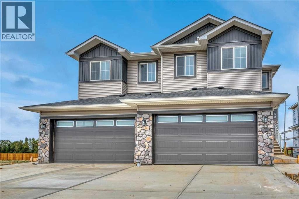 152 Lakewood Crescent — photo 2