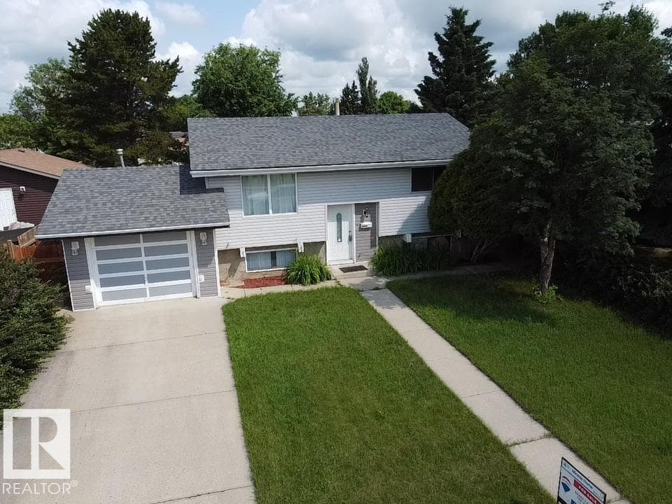 4522 56 AV