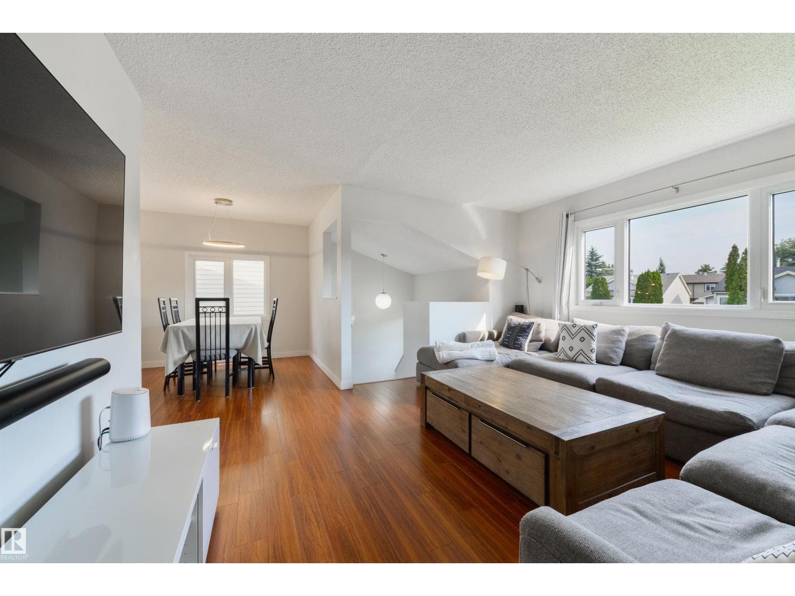 18423 96A AV NW — photo 5