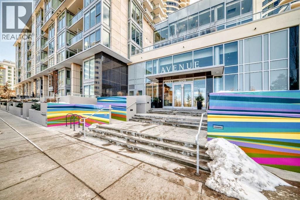 2001, 1025 5 Avenue SW — photo 3