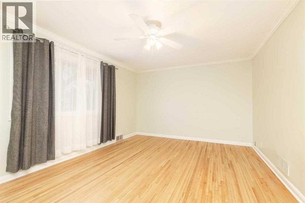 1414 13 Avenue S — photo 3