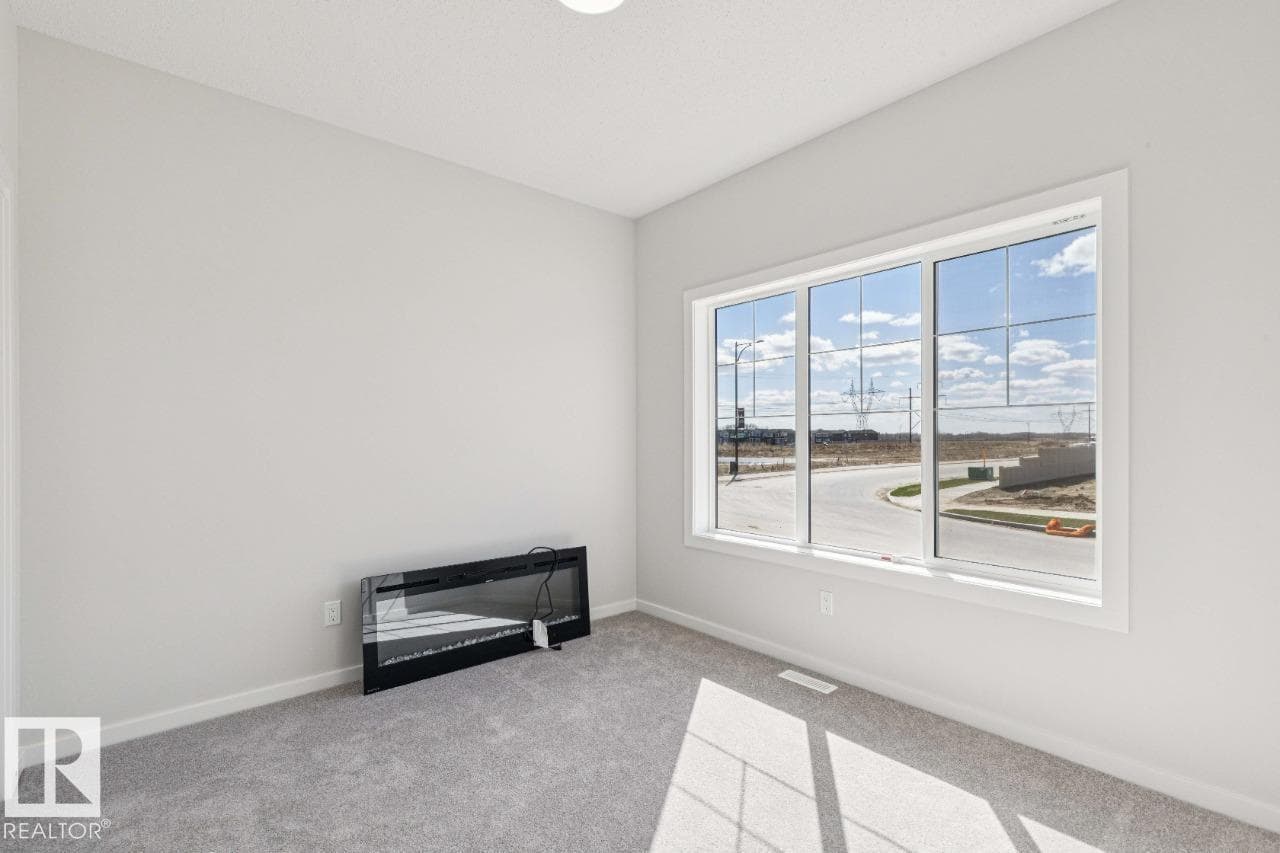 305 EDGEMONT DR NW — photo 4