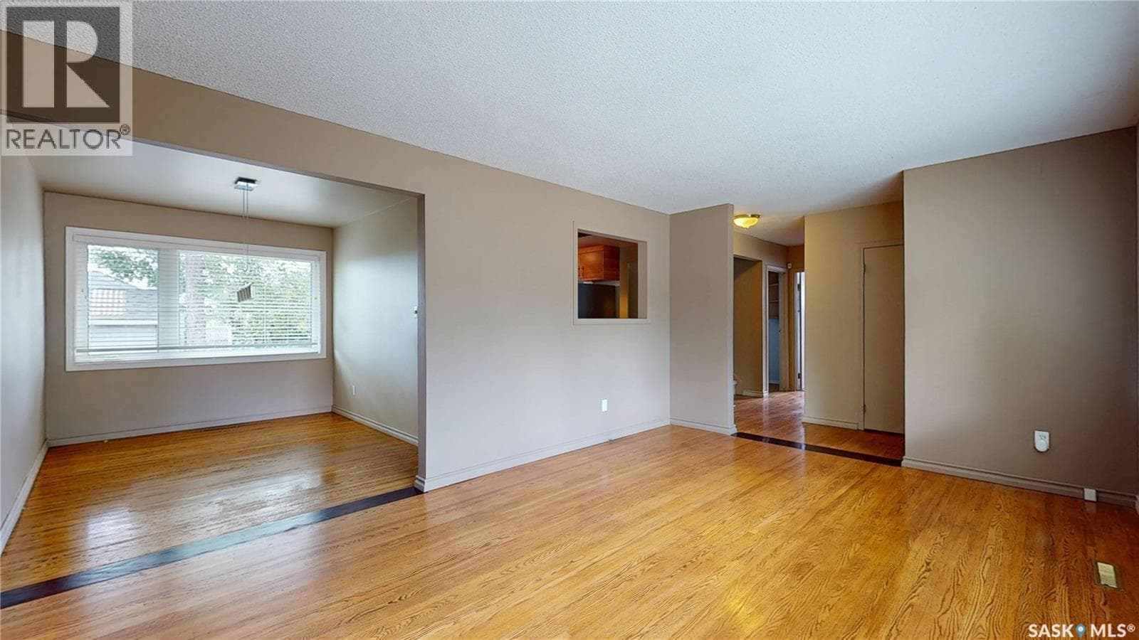 2604 Edward STREET — photo 3