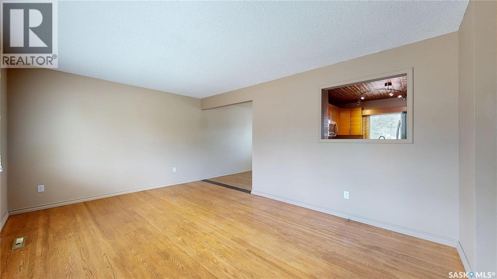 2604 Edward STREET — photo 4