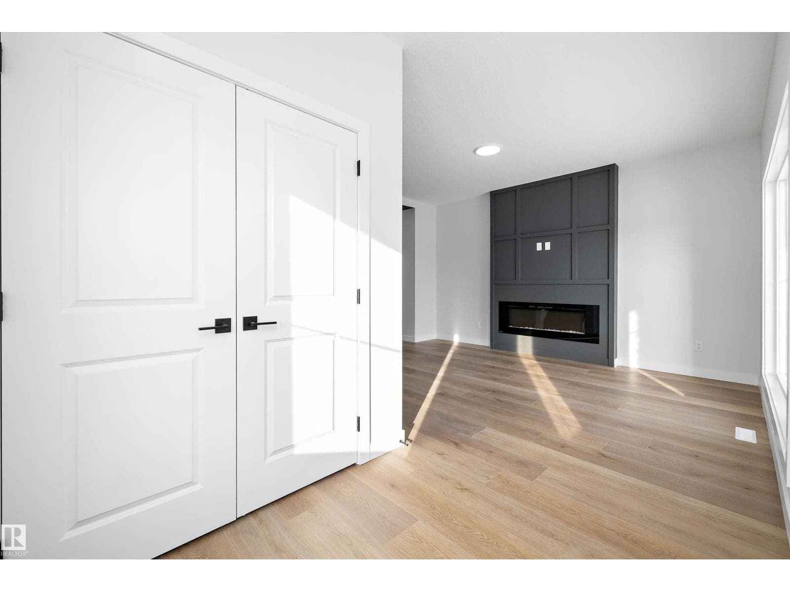 954 Elderberry LD NW — photo 3