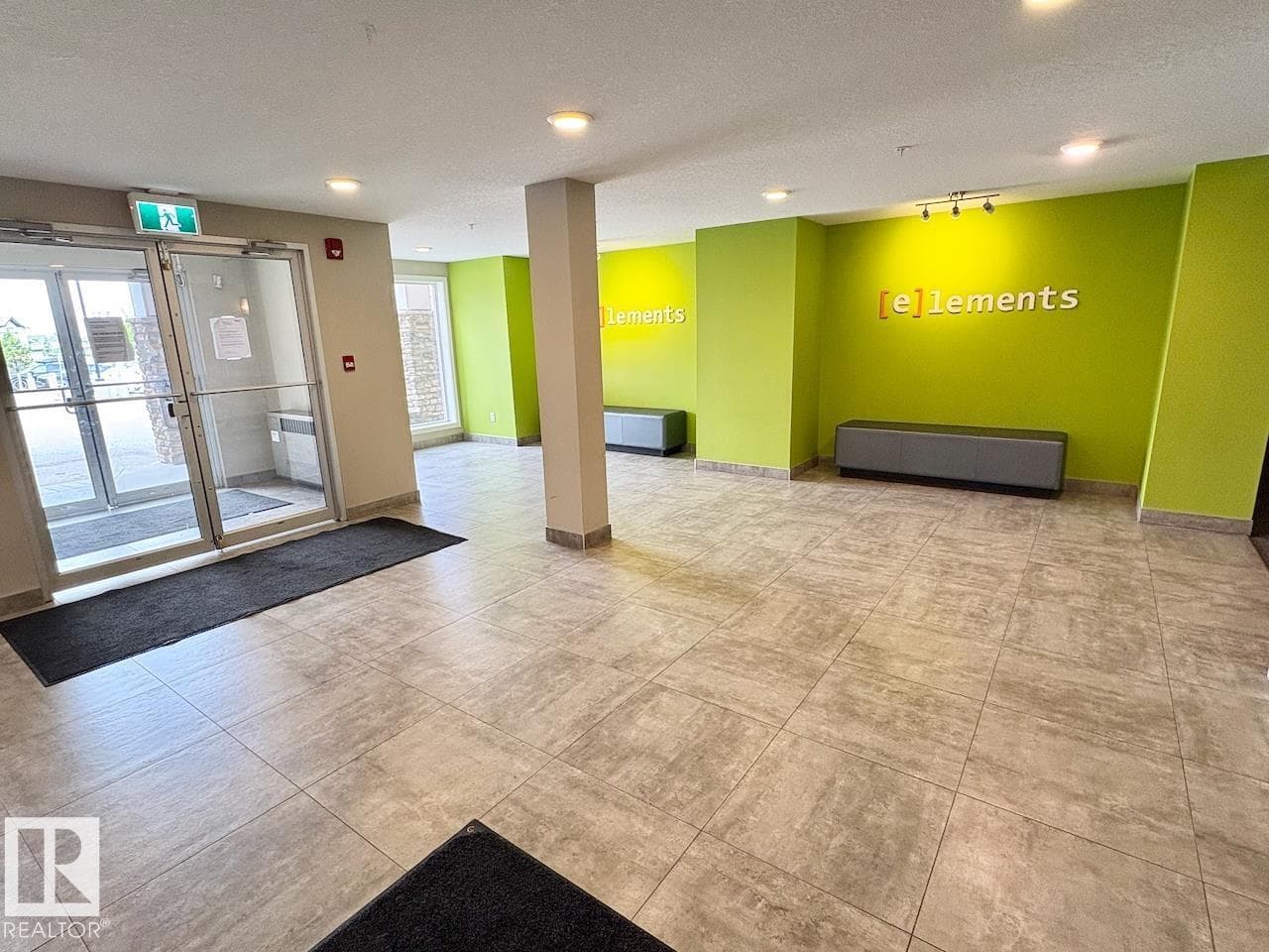 #417 5404 7 AV SW — photo 2