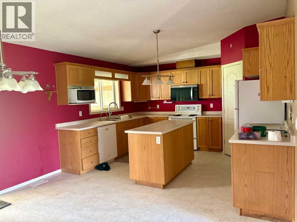 474059 Range Road 74 — photo 5